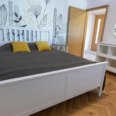 Moscenice : Bel 4+2 Personnes Appartement